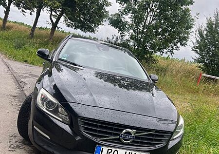 Volvo V60 D3 Geartronic Kinetic Kinetic