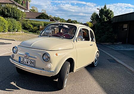 Fiat 500 F Baujahr 1967 mit H-Kennzeichen