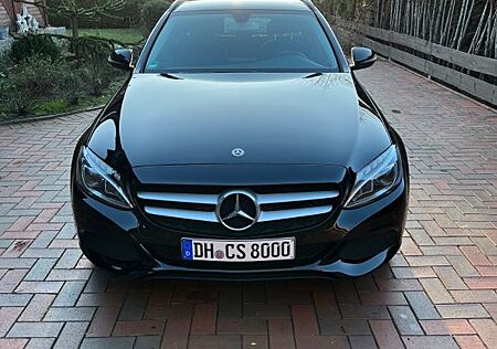 Mercedes-Benz 200 C d-T Modell *Kombi*Automatik*AHK*LED*Navi*