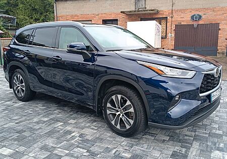 Toyota Highlander 3.5L V6 300PS 8-Sitzer