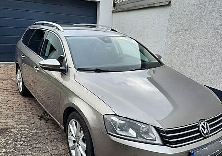 VW Passat Variant Volkswagen 2.0 TDI 4MOTION Highline BMT ...