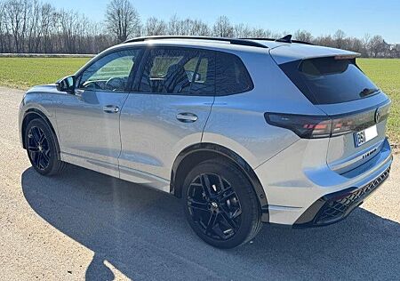 VW Tiguan Volkswagen 1.5 eHybrid OPF 130kW DSG R-Line