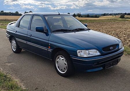 Ford Escort 1.6i 16V Ghia Ghia Garagenfund