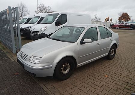 VW Bora Volkswagen 1.6 Auto Comfortline