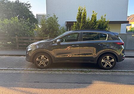 Kia Sportage 1.6 T-GDI DCT 4WD Black Edition Bla...