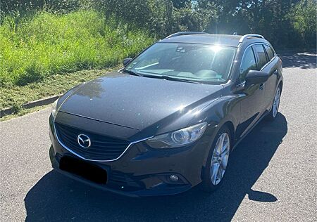 Mazda 6 2.2 SKYACTIV-D 175 i-ELOOP Sports-L. AT Sp...