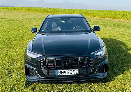 Audi SQ8 TDI quattro tiptronic -