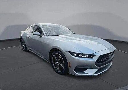 Ford Mustang Fastback 2.3EcoBoost*Kamera*CarPlay*