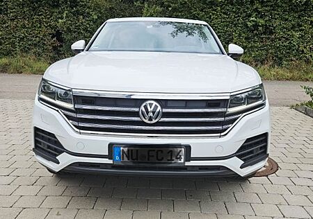 VW Touareg Volkswagen 3.0 V6 TDI STANDHEIZ 170kW 4MOTION Tiptr