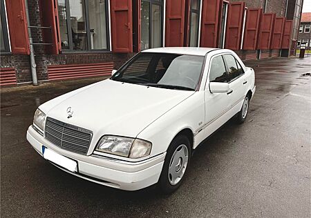 Mercedes-Benz C 200 Elegance - W202 I Unfallfre