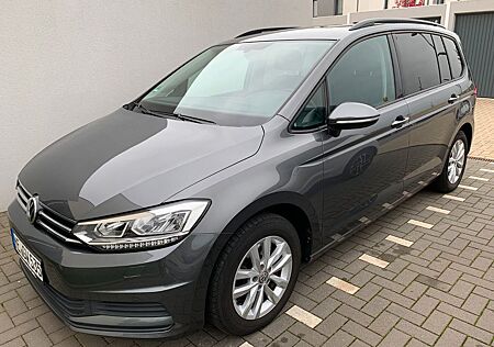 VW Touran Volkswagen 1.4 TSI Highline Highline
