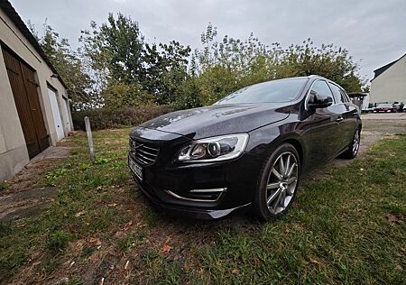 Volvo V60 T6 Geartronic Summum Summum