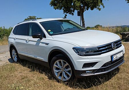 VW Tiguan Allspace Volkswagen 2.0 TDI SCR DSG 4MOTION High...