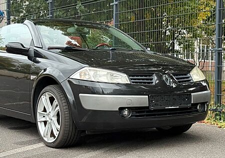 Renault Megane Cabriolet Luxe Dynamique 1.9 dCi Leder