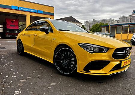 Mercedes-Benz CLA 35 AMG 4Matic Burmester Pano