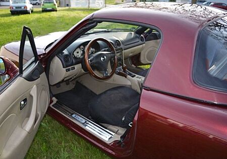 Mazda MX-5 NBFL 1.6 Phoenix | Hardtop | Nardi |