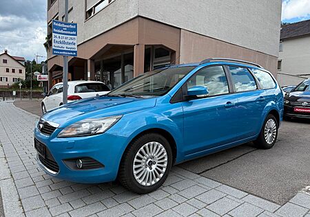 Ford Focus Turnier Titanium *Navi, Xenon, Zahnriemen*