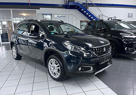 Peugeot 2008 Allure*Rentnerfahrzeug*Allwetter