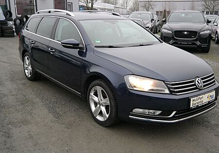 VW Passat Volkswagen 1.4 KB*Highline BlueMotion*Leder*Navi*PDC