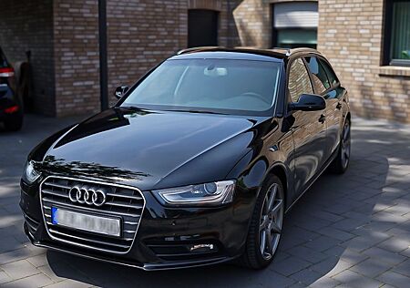 Audi A4 B8 / 190PS / Automatik / Vollleder / B&O