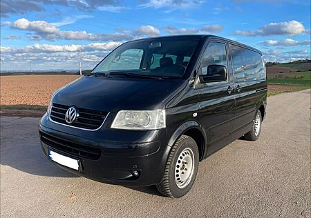 VW T5 Multivan Volkswagen 2.5 TDI 174PS 4Motion AHK