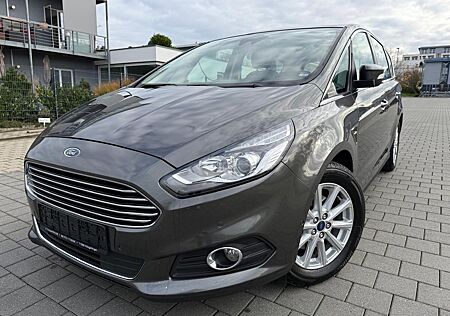 Ford S-Max Titanium NAVI*MTL*EURO6*PDC*XENON*