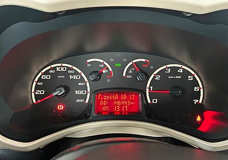 Ford Ka /+ 1,2 Titanium Titanium