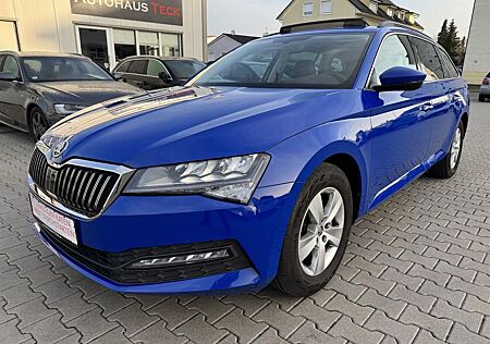 Skoda Superb Combi 2.0 TDI DSG 1.HAND/PAN. SBD/STND.HZ