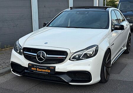 Mercedes-Benz E 63 AMG S 4Matic Lim Pano AMG Drivers.P Voll