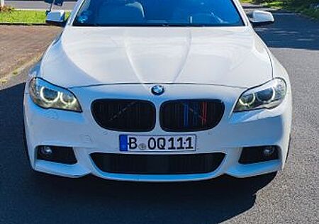 BMW 535d M Packet/Panorama Dach/Head Up/Leder