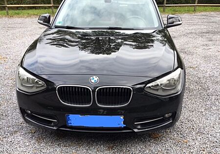 BMW 116d EfficientDynamics Edit. Sport Line Spor...