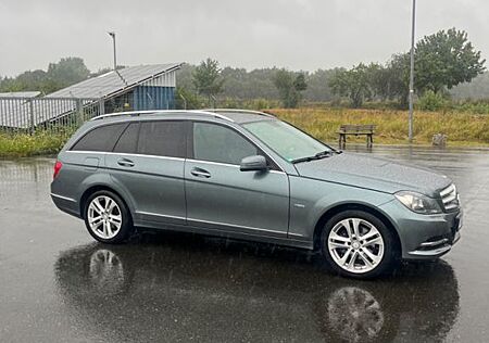 Mercedes-Benz C 180 T BlueEFFICIENCY AVANTGARDE