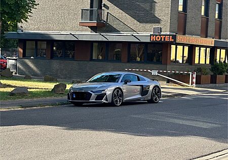 Audi R8 5.2 FSI performance 1. HAND VOLL 5J Garantie