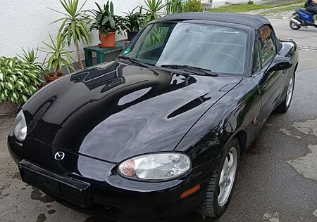 Mazda MX-5 1.6 16V -