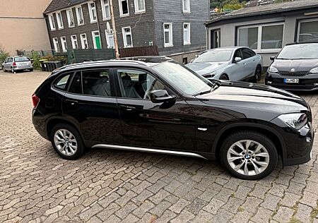 BMW X1 xDrive18d -Navi/Leder/Xenon/PDC