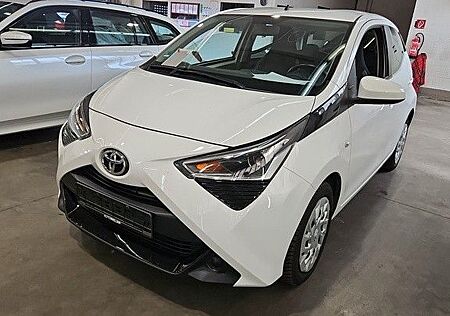 Toyota Aygo (X) Aygo -play