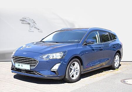 Ford Focus Cool & Connect Automatik