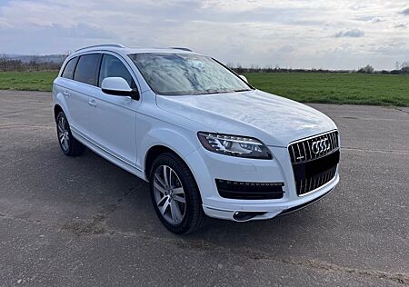 Audi Q7 3.0 TFSI quattro tiptronic,7Sitzer,Voll