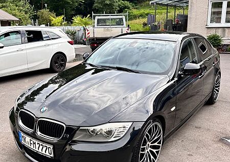 BMW 318i Limo EZ 2010 TÜV bis 04/27 Unfallfrei
