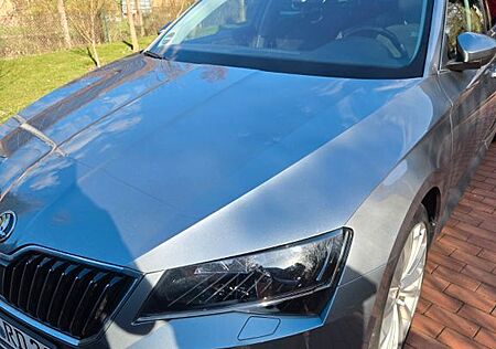 Skoda Superb 2.0 TDI DSG 150 PS - guter Zustand