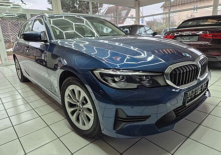 BMW 318 3 Touring d Advantage LED~Navi