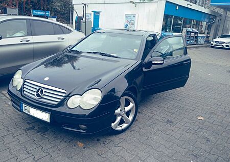 Mercedes-Benz C 180 Kompressor Sportcoupé -