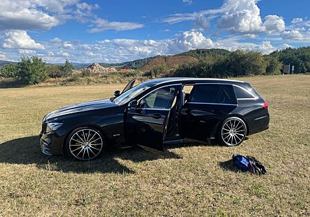 Mercedes-Benz E 400 4MATIC T AMG Line Autom. AMG Line