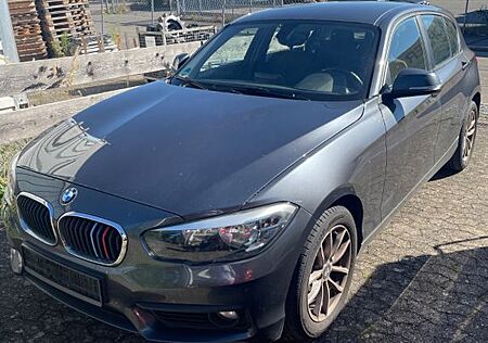 BMW 118i - 8-Fach bereift