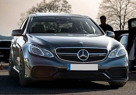 Mercedes-Benz E 63 AMG S 4MATIC AMG S