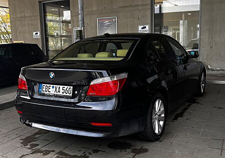 BMW 525i