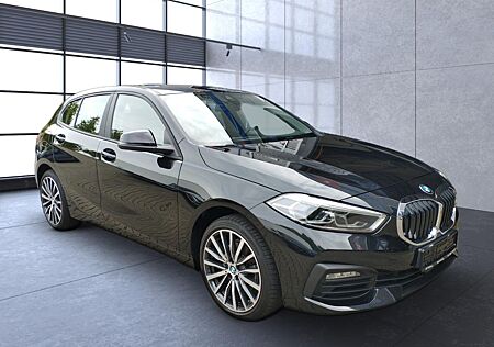 BMW 118 i *LED*Harmann Kardon*Keyless*Kamera