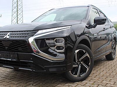 Mitsubishi Eclipse Cross 2.4PlusSelect 4WD Navi Sitzhzg LED