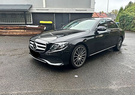 Mercedes-Benz E 220 d AVANTGARDE Autom. AVANTGARDE