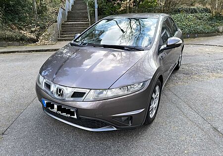 Honda Civic 1.4 Comfort 48.705km mit TÜV